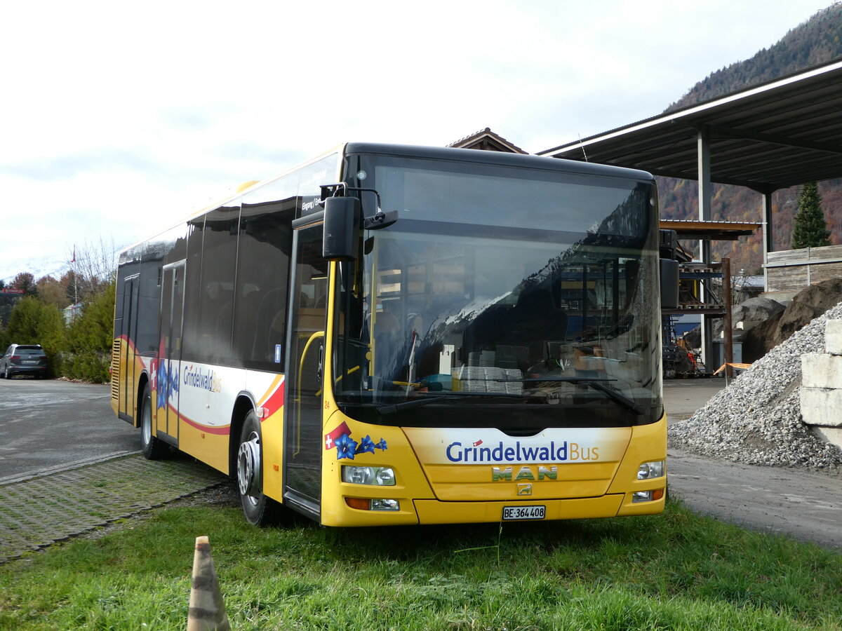 (243'075) - Grindelwaldbus, Grindelwald - Nr. 24/BE 364'408 - MAN/Gppel am 22. November 2022 in Interlaken, Garage