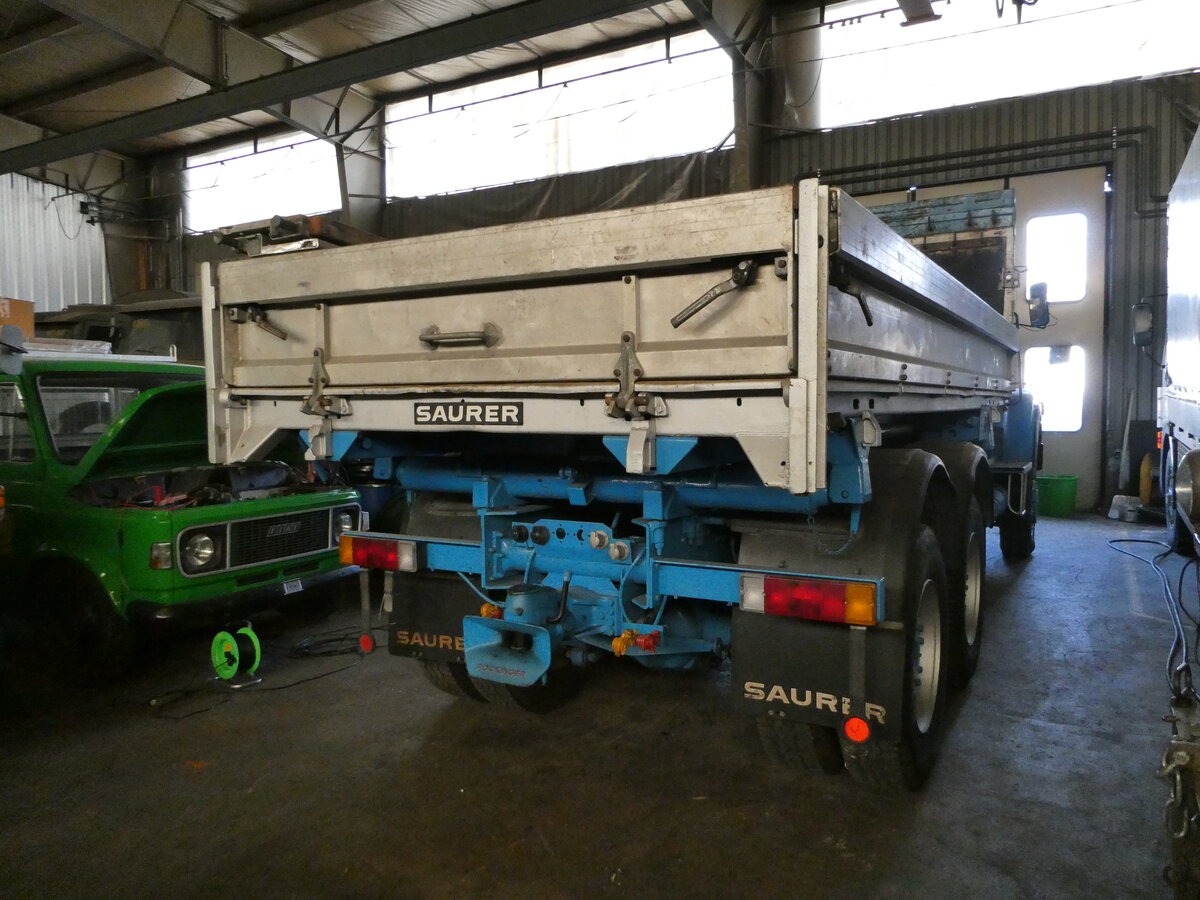 (243'142) - Locher, Z�rich - Saurer am 26. November 2022 in Wetzikon, Z�rcherstrasse