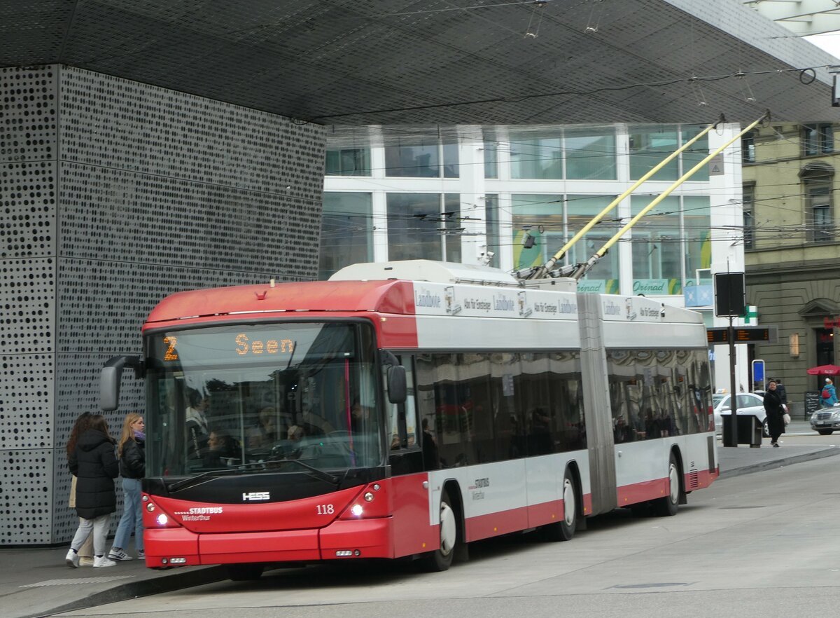 (243'287) - SW Winterthur - Nr. 118 - Hess/Hess Gelenktrolleybus am 29. November 2022 beim Hauptbahnhof Winterthur