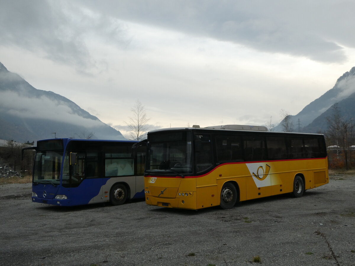 (243'452) - Evquoz, Erde - (VS 3291) - Volvo am 3. Dezember 2022 bei St-Maurice