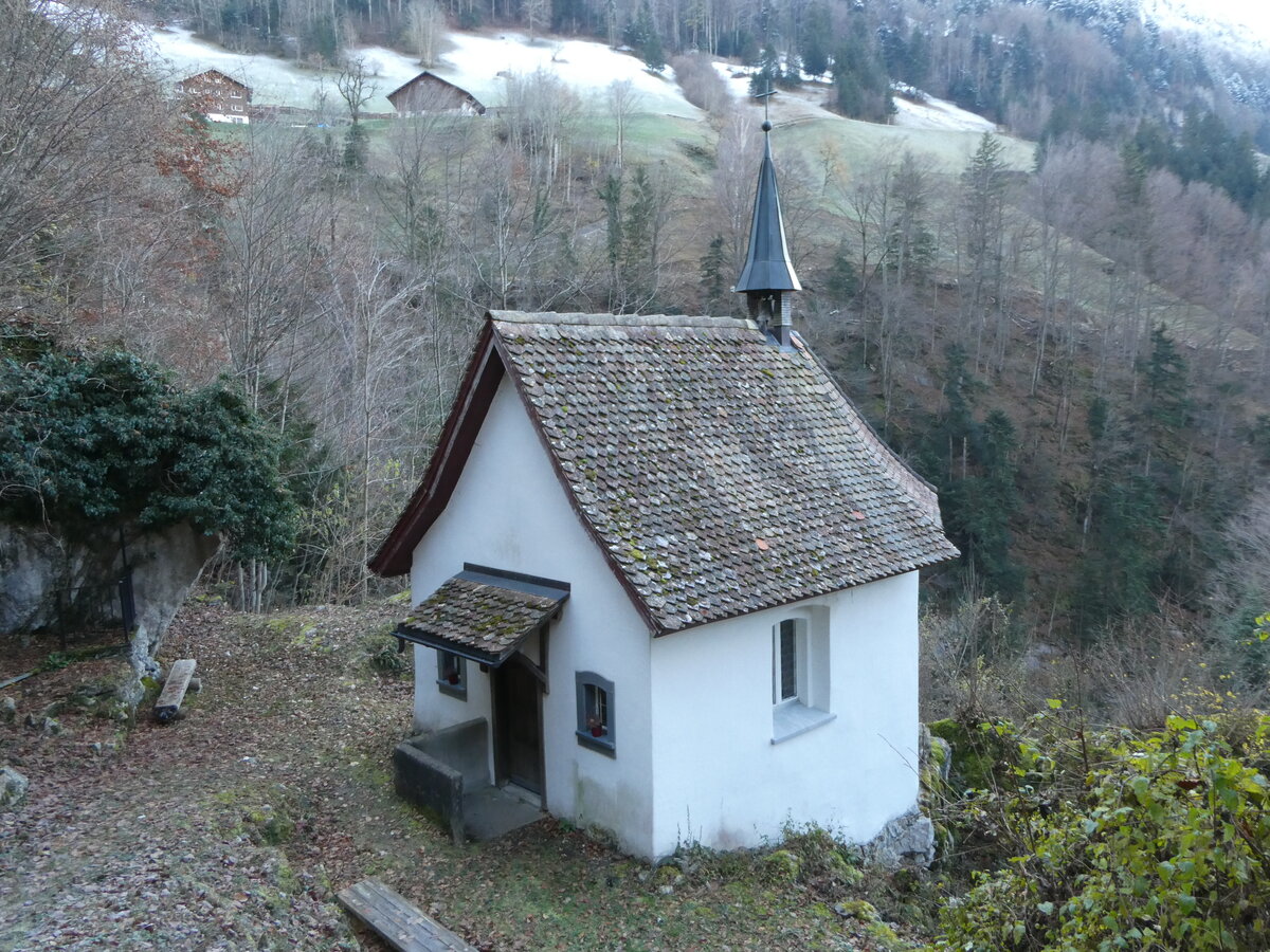 (243'640) - Ch�mlezen Kapelle am 8. Dezember 2022 bei Morschach