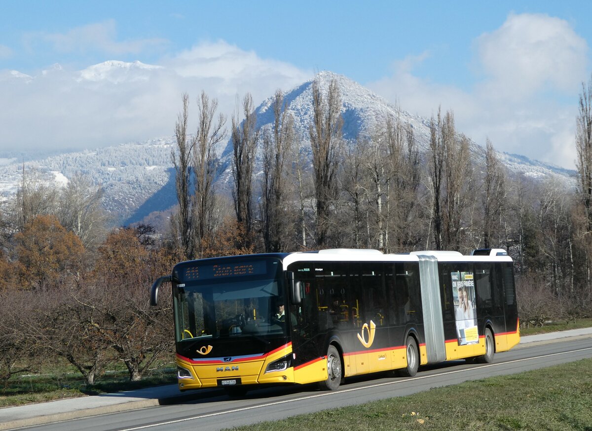 (243'759) - PostAuto Wallis - Nr. 86/VS 548'726 - MAN am 11. Dezember 2022 in Bramois, La Borgne