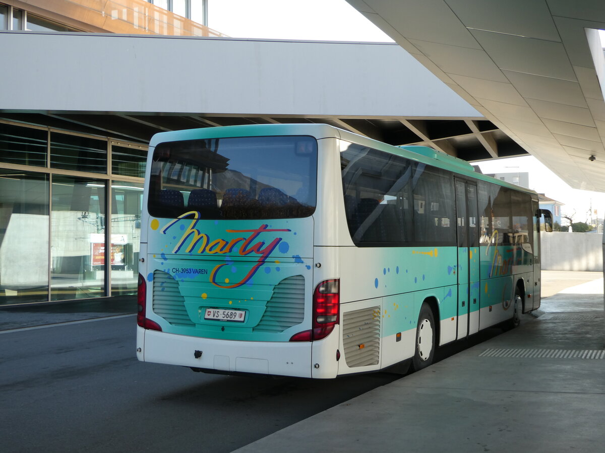 (243'774) - Marty, Varen - VS 5689 - Setra (ex Heggli, Kriens Nr. 705) am 11. Dezember 2022 in Sierre, Busbahnhof