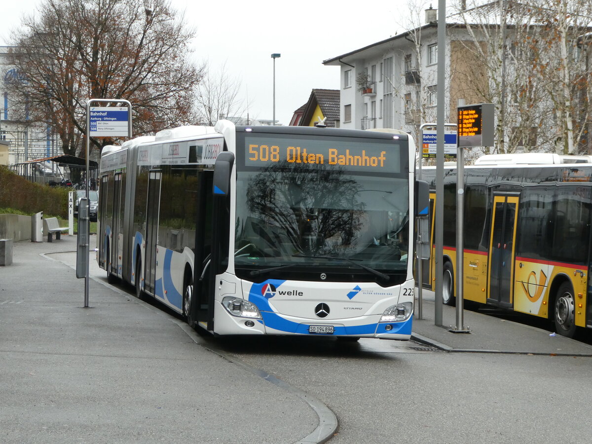 (243'889) - BOGG Wangen b.O. - Nr. 223/SO 194'896 - Mercedes am 15. Dezember 2022 beim Bahnhof Aarburg-Oftringen