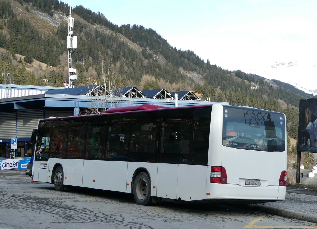 (244'267) - Buchard, Leytron - Nr. 72/VS 240'470 - MAN (ex PostAuto Wallis Nr. 68; ex Lathion, Sion Nr. 68) am 28. Dezember 2022 in Anzre, Tlcabine