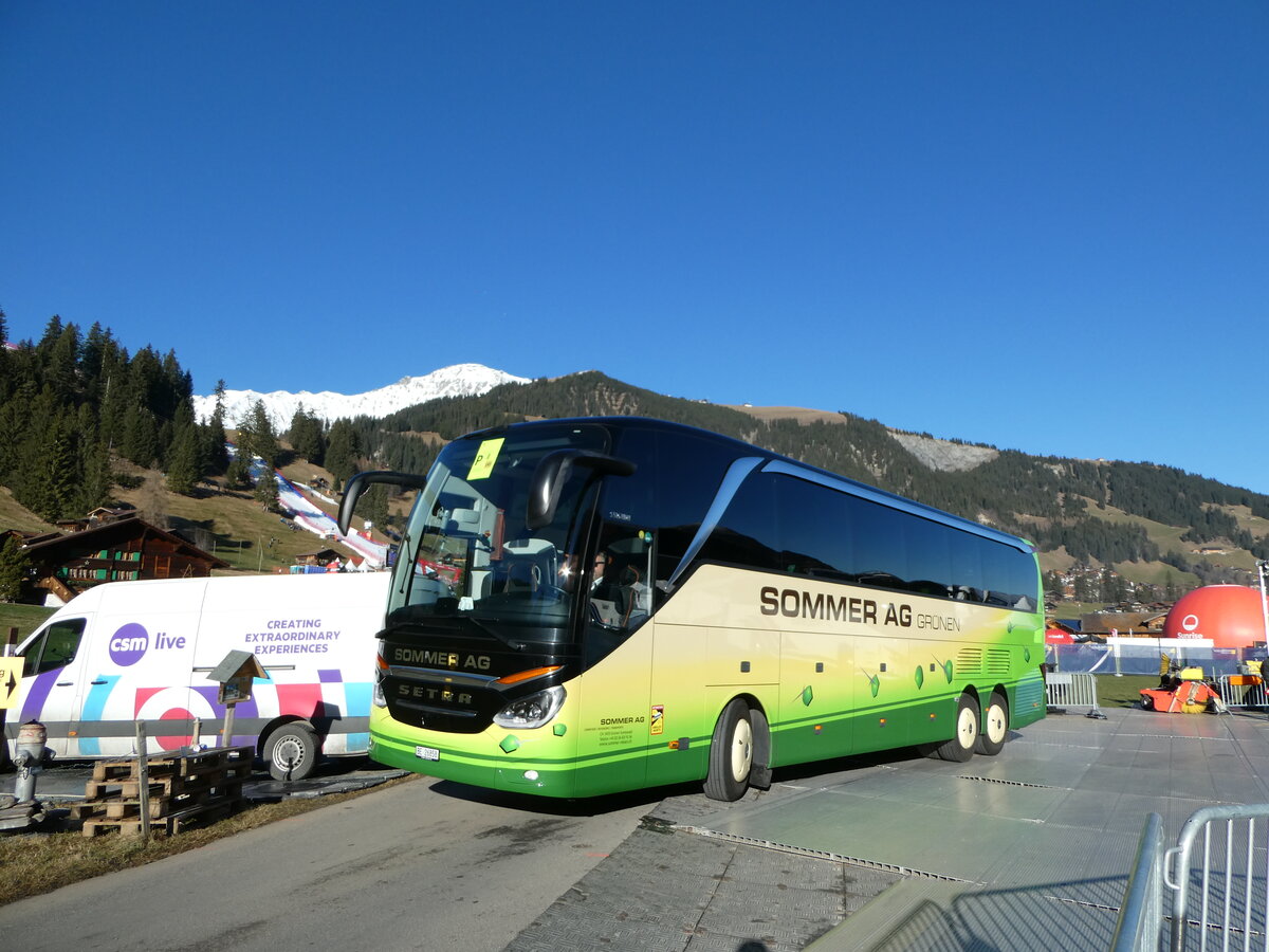 (244'602) - Sommer, Grnen - BE 26'858 - Setra am 7. Januar 2023 in Adelboden, Weltcup