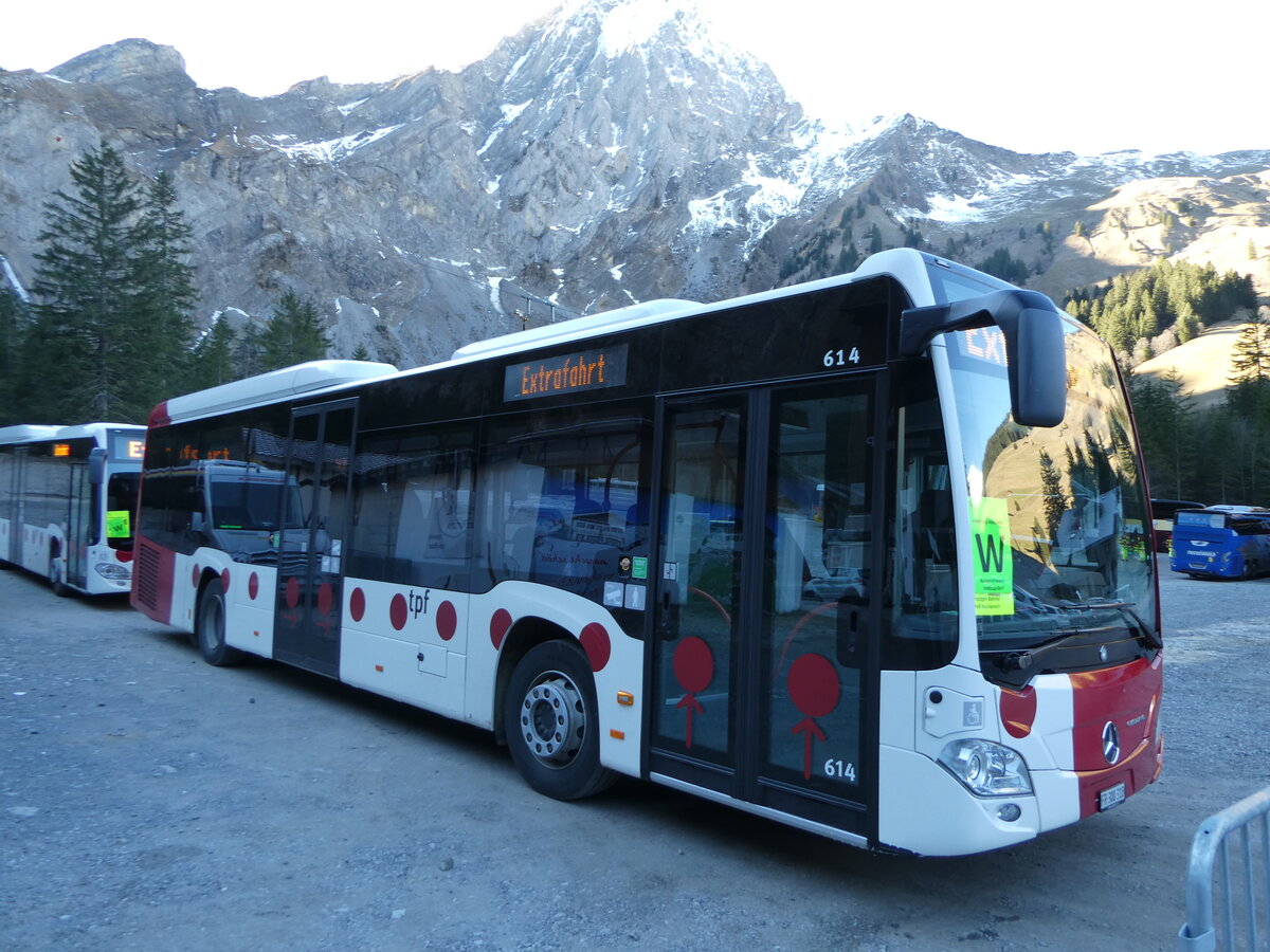 (244'644) - TPF Fribourg (Wieland 116) - Nr. 614/FR 300'318 - Mercedes am 7. Januar 2023 in Adelboden, Unter dem Birg