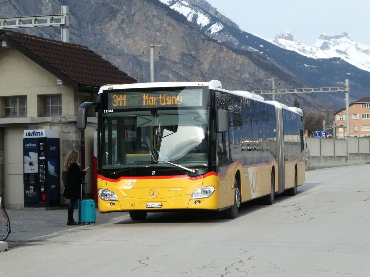 (245'050) - Buchard, Leytron - VS 223'348/PID 11'584 - Mercedes am 14. Januar 2023 beim Bahnhof Riddes