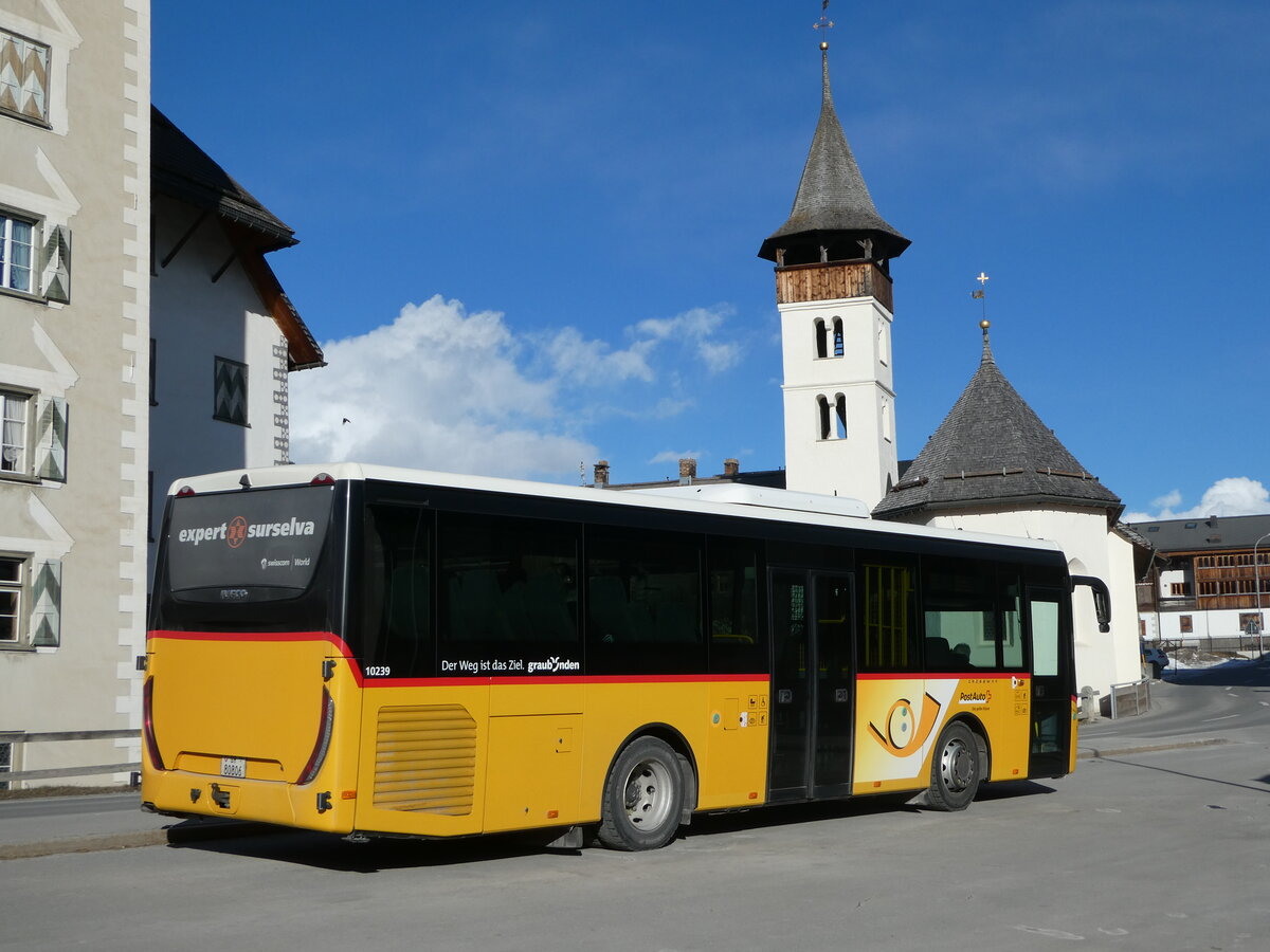 (245'151) - PostAuto Graubnden - Nr. 16/GR 80'806/PID 10'239 - Iveco (ex Fontana, Ilanz Nr. 16; ex Fontana, Ilanz Nr. 2) am 18. Januar 2023 in Vella, Post