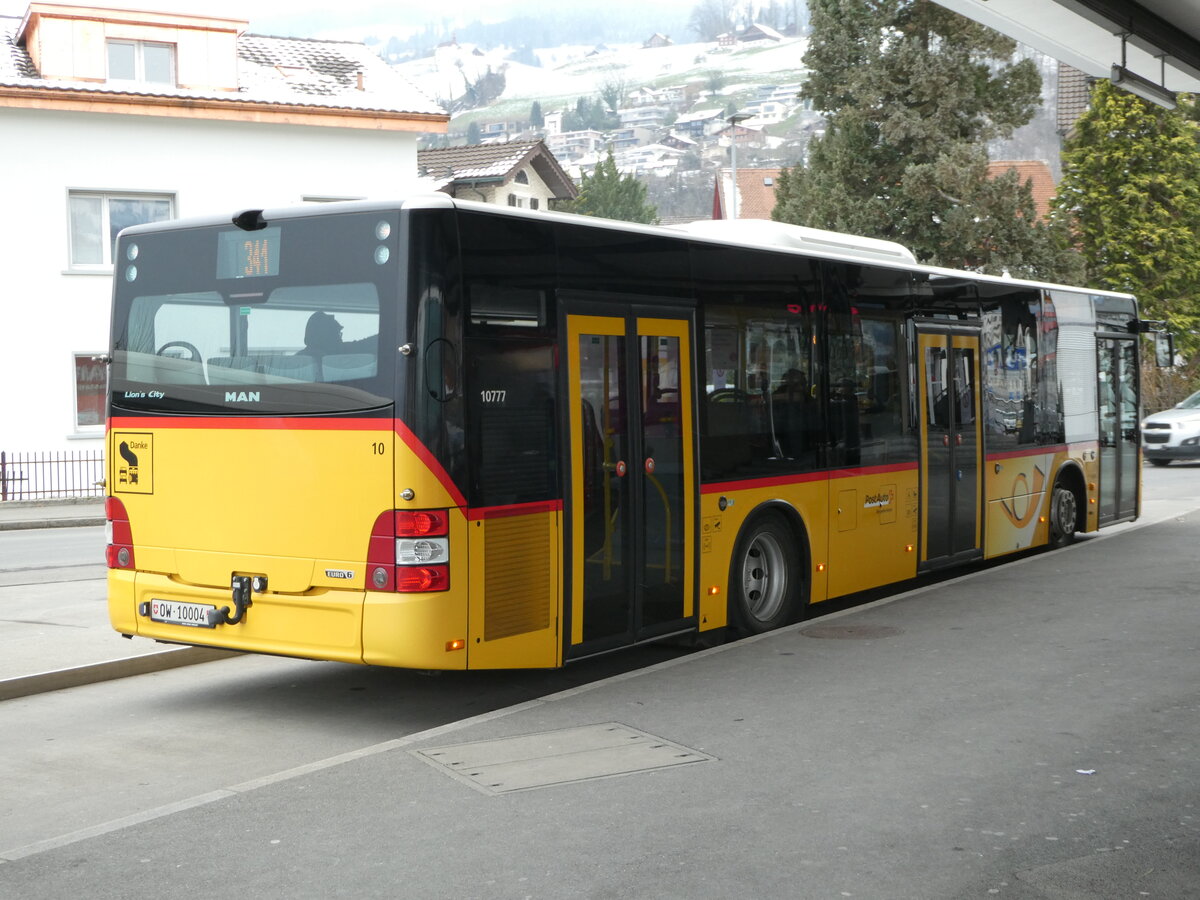 (245'343) - PostAuto Zentralschweiz - Nr. 10/OW 10'004/PID 10'777 - MAN (ex Dillier, Sarnen Nr. 10) am 25. Januar 2023 beim Bahnhof Sarnen