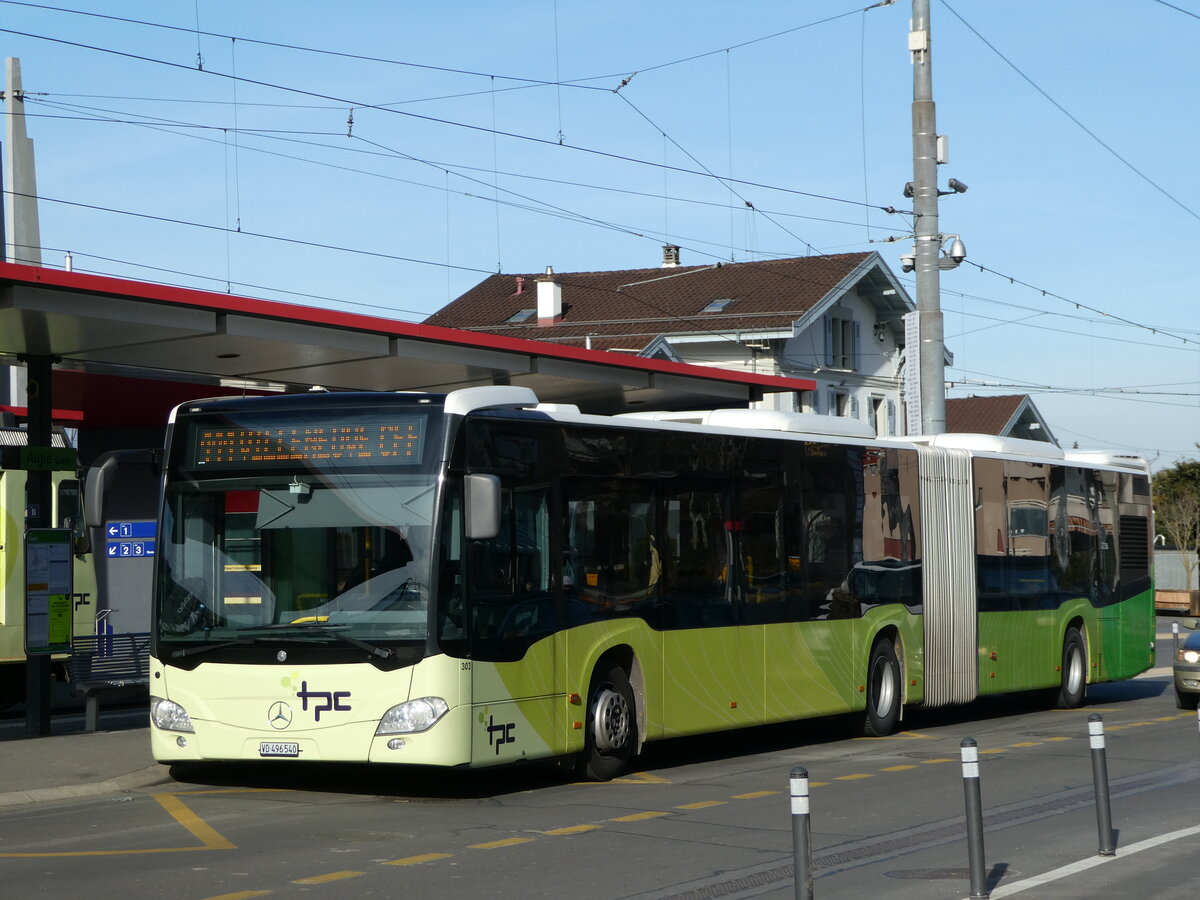 (246'022) - TPC Aigle - Nr. 303/VD 496'540 - Mercedes (ex PostAuto Bern Nr. 633/PID 5473) am 11. Februar 2023 beim Bahnhof Aigle 