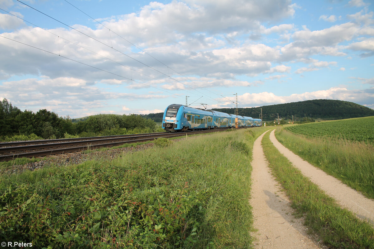 2462 107-0 als RE80 57090 Donauwörth - Würzburg bei Treuchtlingen. 10.06.24
