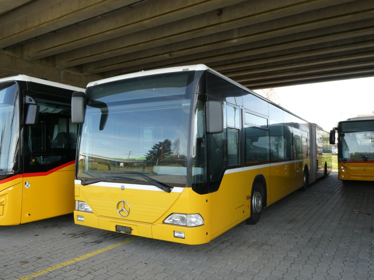 (246'287) - Interbus, Yverdon - Nr. 205 - Mercedes (ex Twerenbold, Baden Nr. 19/PID 3900; ex Steffen, Remetschwil Nr. 95; ex PostAuto Nordschweiz) am 18. Februar 2023 in Kerzers, Murtenstrasse