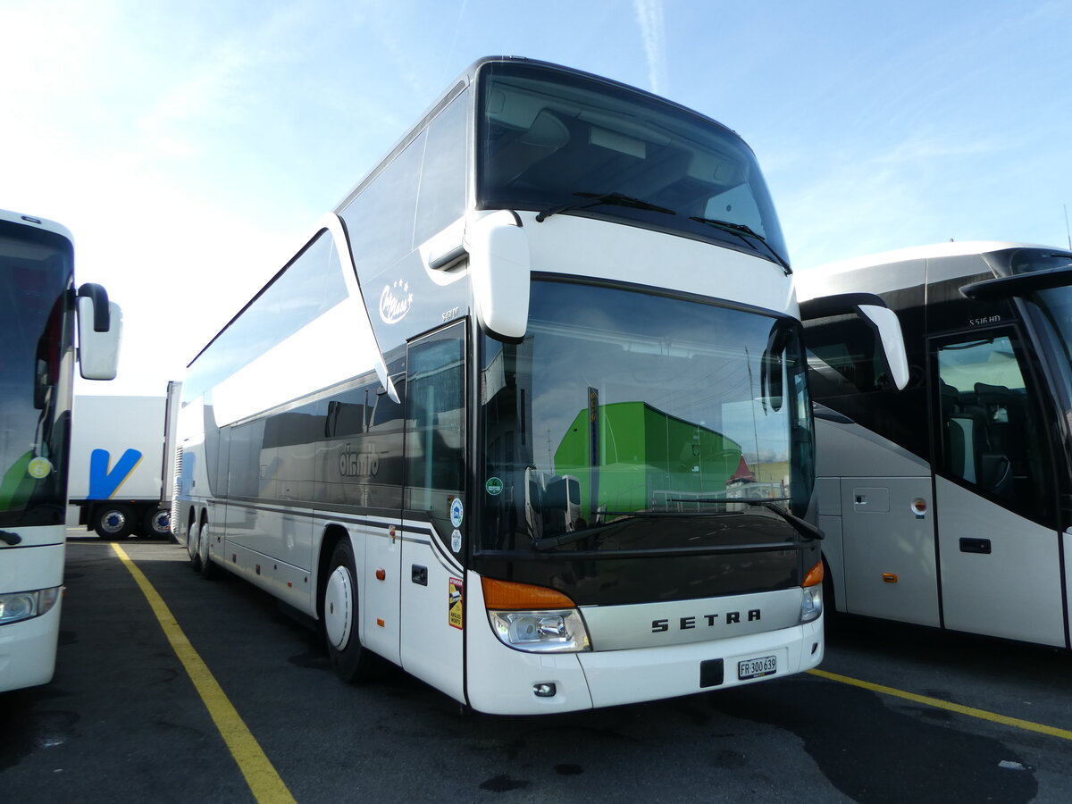 (246'302) - ??? - FR 300'639 - Setra am 18. Februar 2023 in Kerzers, Interbus