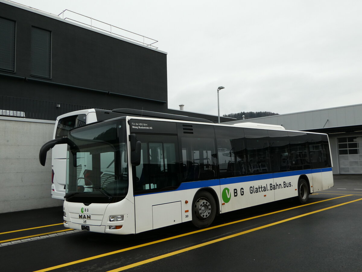 (246'562) - Maag, Kloten - Nr. 30 - MAN am 25. Februar 2023 in Winterthur, EvoBus