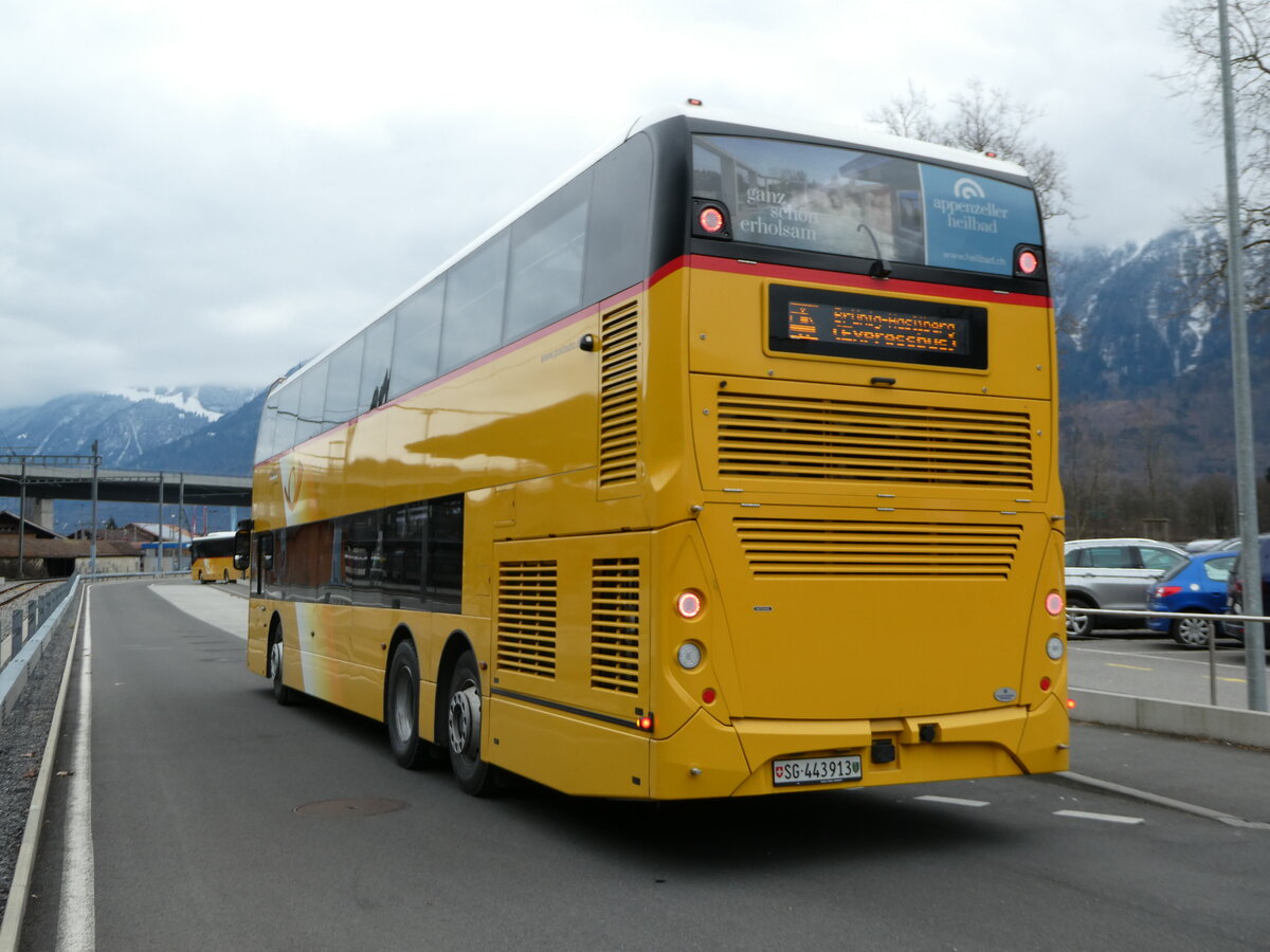 (246'729) - PostAuto Ostschweiz - SG 443'913/PID 11'034 - Alexander Dennis am 27. Februar 2023 beim Bahnhof Interlaken Ost