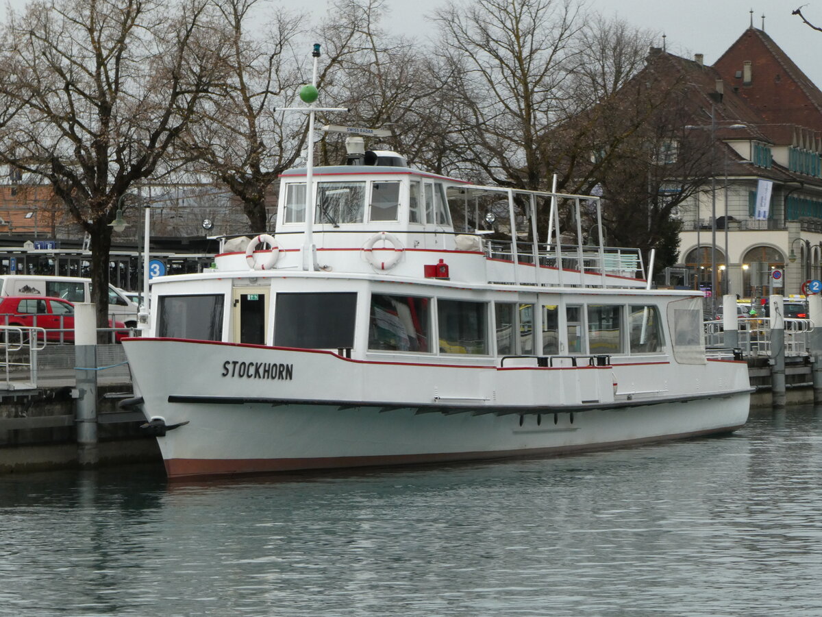 (246'967) - Motorschiff Stockhorn am 8. M�rz 2023 an der Schiffl�ndte Thun