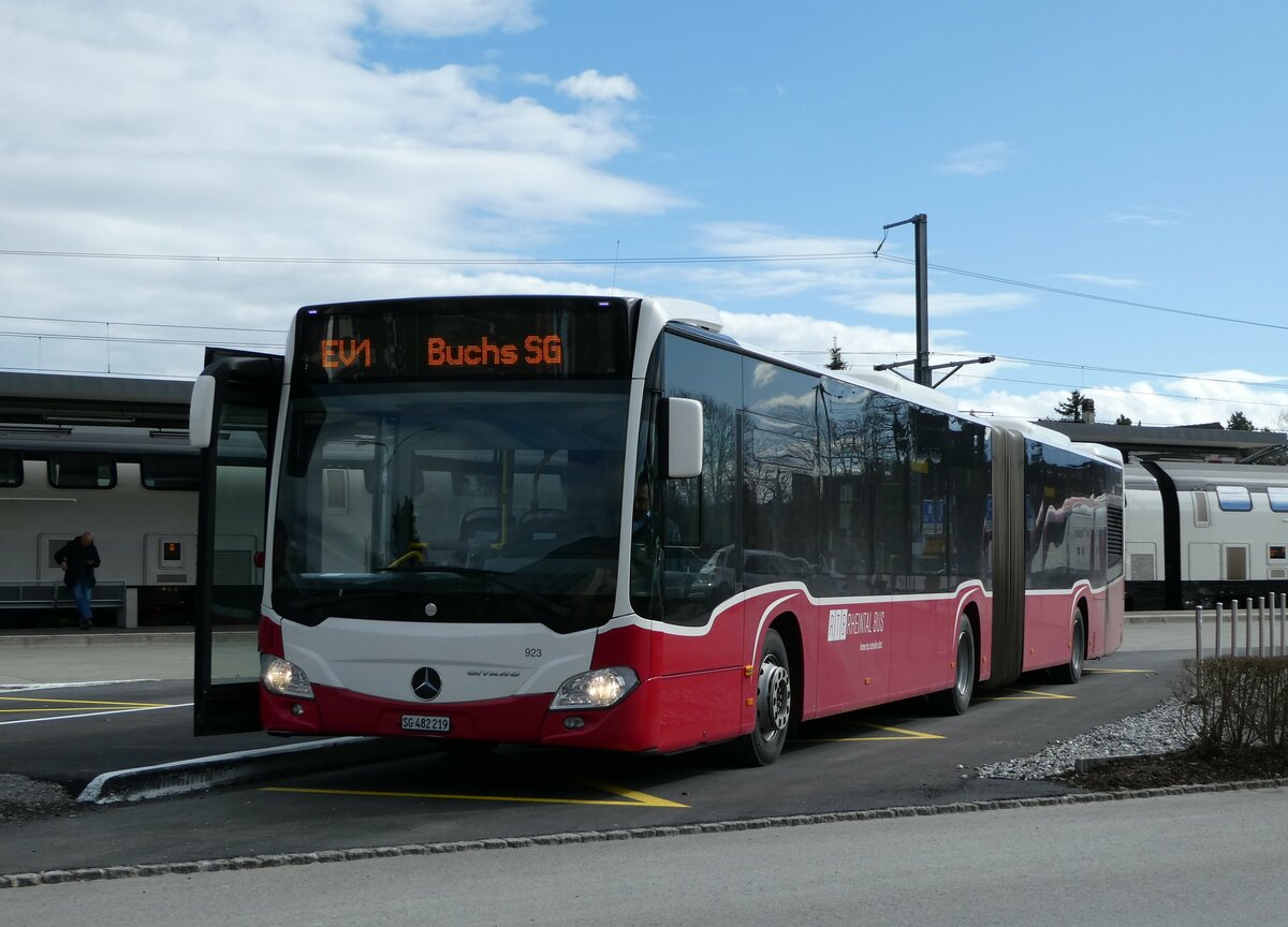 (247'039) - RTB Altstätten - Nr. 923/SG 482'219 - Mercedes (ex Wiener Linien, A-Wien Nr. 8731) am 9. März 2023 beim Bahnhof Altstätten