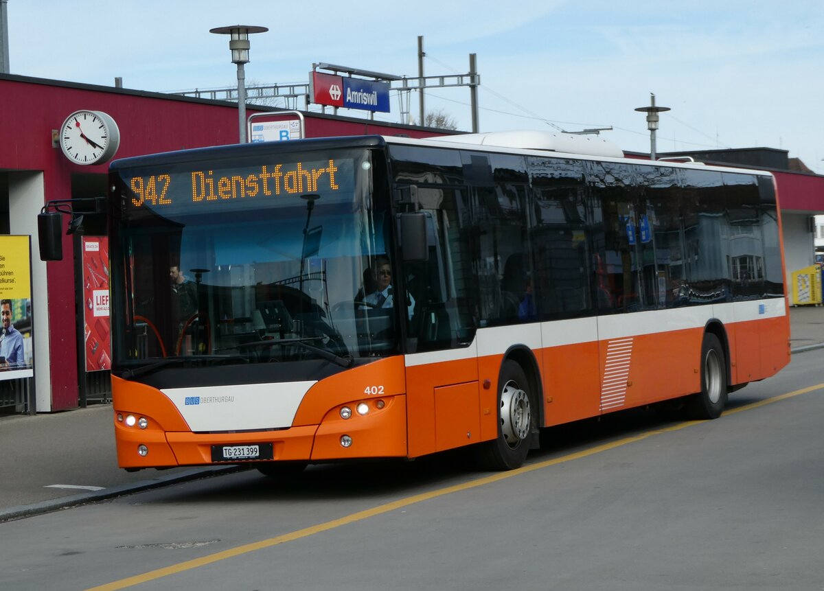 (247'820) - BOTG Amriswil - Nr. 402/TG 231'399 - Neoplan (ex Nr. 6) am 28. Mrz 2023 beim Bahnhof Amriswil