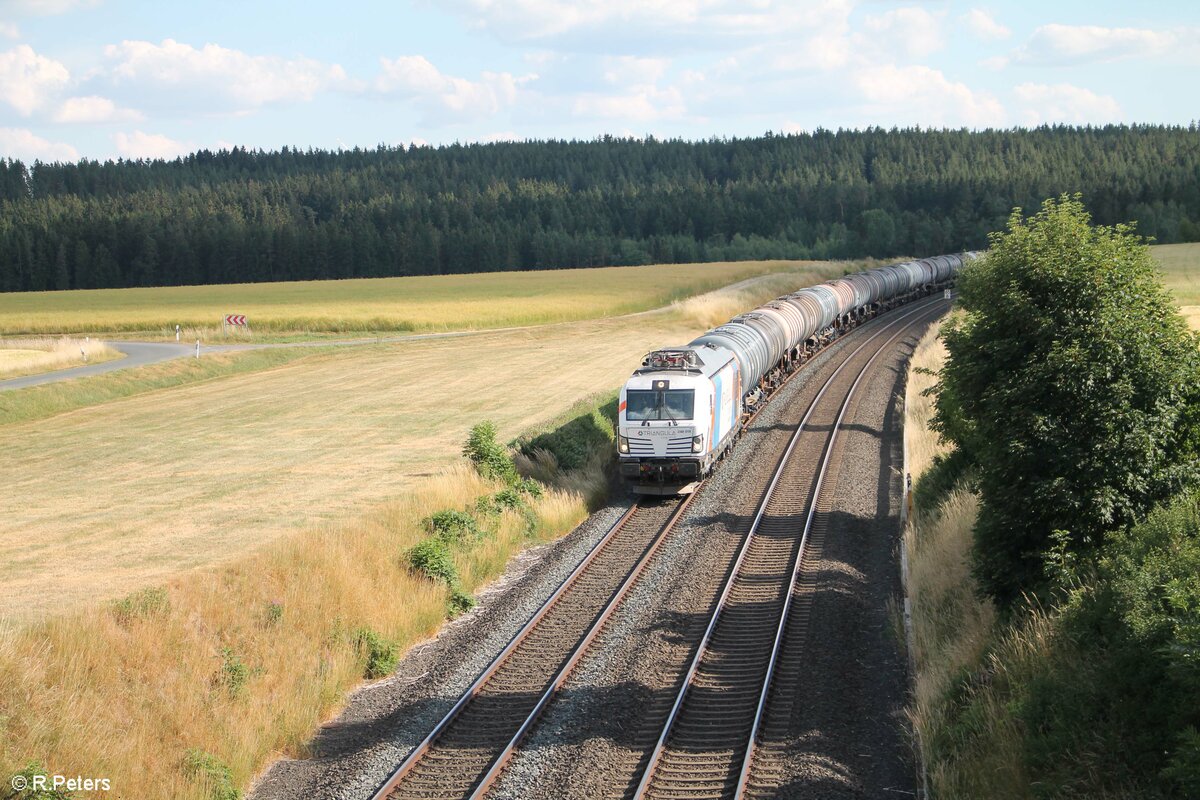 248 018 mit einem Kesselzug aus Schirnding nach Emleben bei Neudes. 04.07.22
