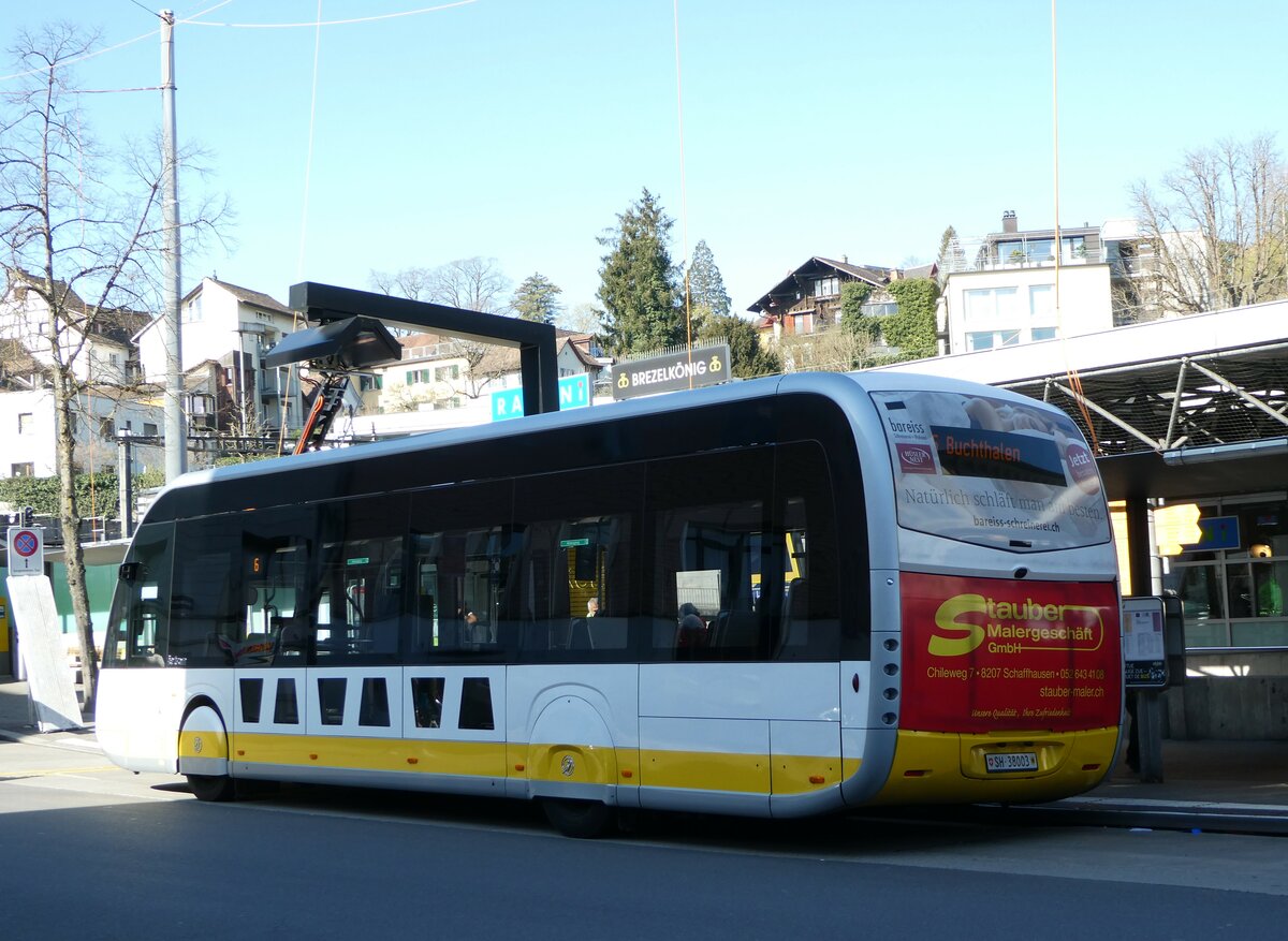 (248'082) - VBSH Schaffhausen - Nr. 3/SH 38'003 - Irizar am 6. April 2023 beim Bahnhof Schaffhausen