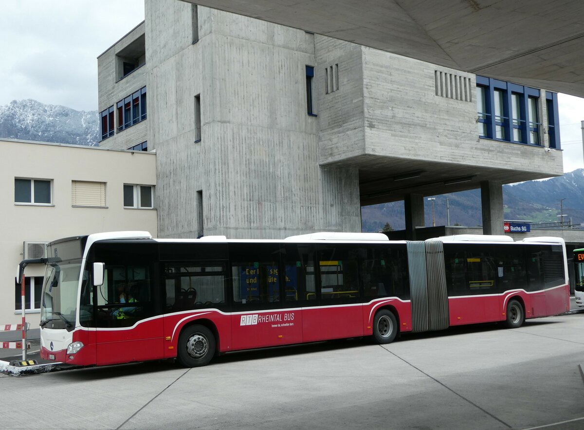 (248'479) - RTB Altsttten - Nr. 925/SG 482'221 - Mercedes (ex Wiener Linien, A-Wien Nr. 8735) am 13. April 2023 beim Bahnhof Buchs 