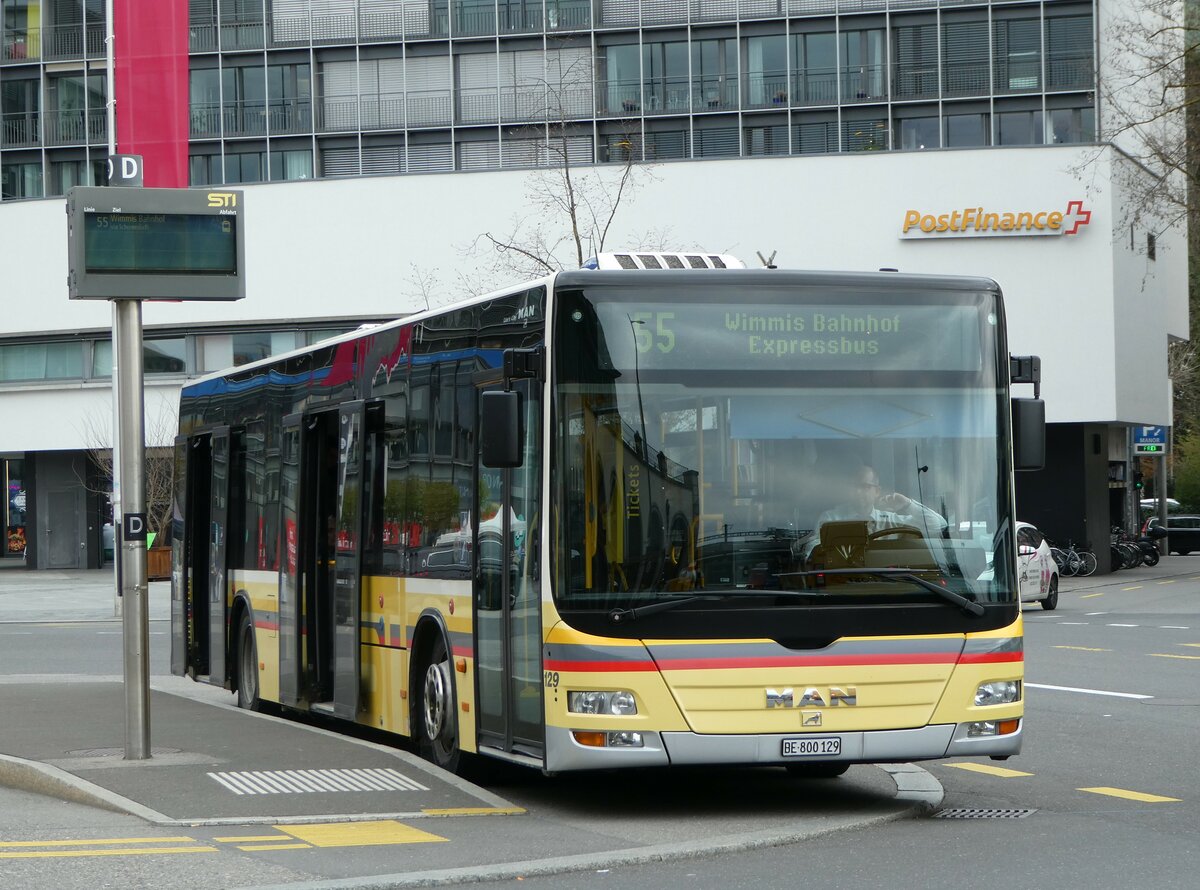 (248'859) - STI Thun - Nr. 129/BE 800'129 - MAN am 19. April 2023 beim Bahnhof Thun