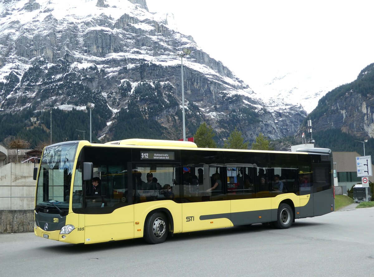 (248'965) - STI Thun - Nr. 185/BE 804'185 - Mercedes am 21. April 2023 beim Bahnhof Grindelwald