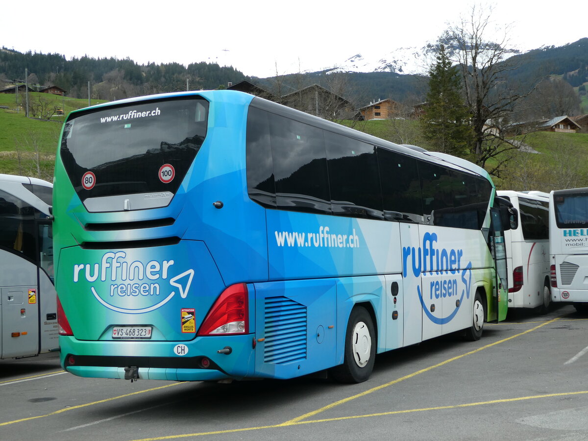 (249'196) - Ruffiner, Turtmann - VS 468'323 - Neoplan am 28. April 2023 in Grindelwald, Grund