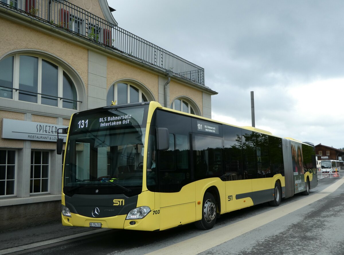 (249'373) - STI Thun - Nr. 703/BE 754'703 - Mercedes am 2. Mai 2023 beim Bahnhof Spiez