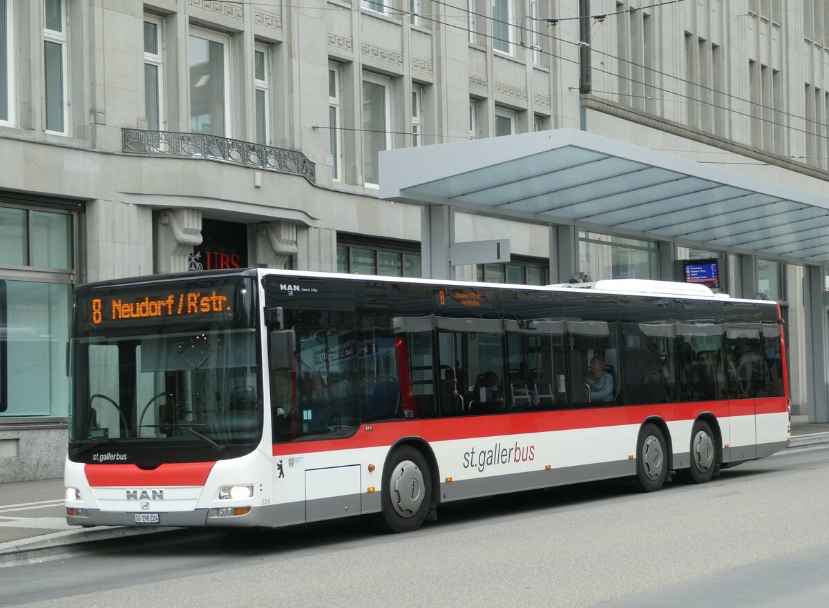 (250'055) - St. Gallerbus, St. Gallen - Nr. 224/SG 198'224 - MAN am 16. Mai 2023 beim Bahnhof St. Gallen