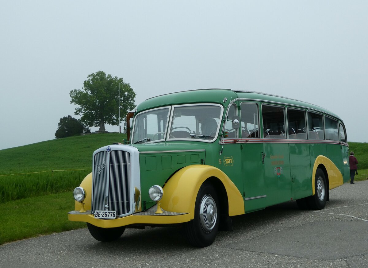 (250'391) - STI Thun - Nr. 15/BE 26'776 - Saurer/Gangloff (ex AvH Heimenschwand Nr. 5) am 24. Mai 2023 in Belpberg, Chutze