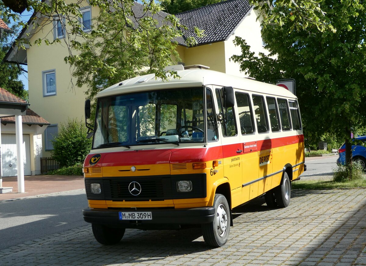 (250'913) - Hahn, Mnchen - Nr. 6/M-MB 309H - Mercedes (ex Mller, CH-Ennetmoos Nr. 6; ex Portenier, CH-Adelboden Nr. 6/PID 492; ex Geiger, CH-Adelboden Nr. 6) am 3. Juni 2023 in Essenbach, Schulstrasse