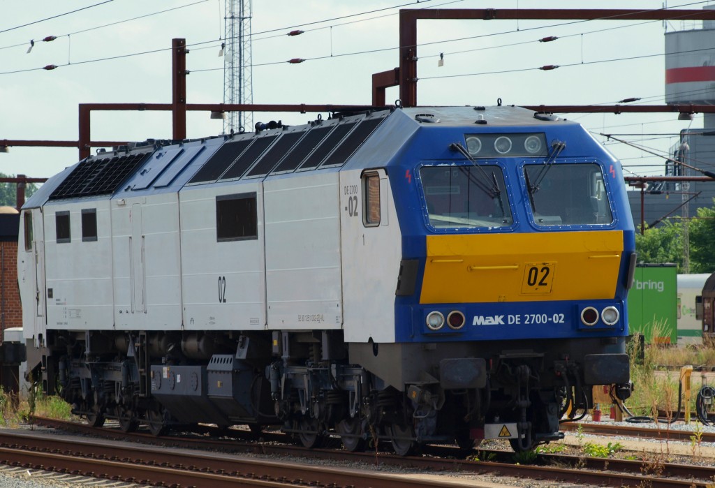 251 002-2 oder MaK DE 2700-02 stand lange Zeit in Padborg abgestellt eher sie nach Norwegen gebracht wurde, angeblich soll sie aber in diesem Jahr wieder zurück kommen. Padborg 11.07.2010