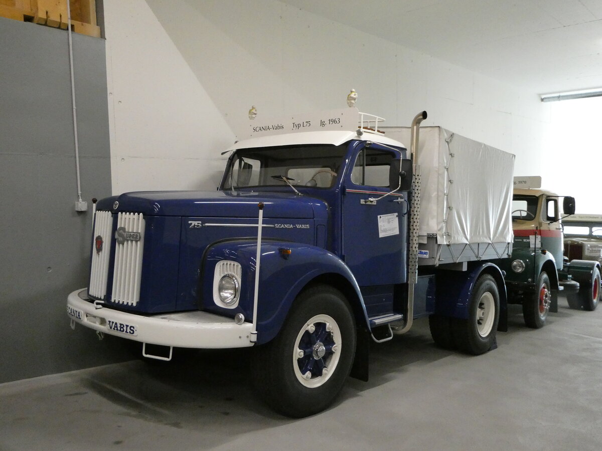 (251'295) - Scania am 10. Juni 2023 in N�fels, FBW-Museum
