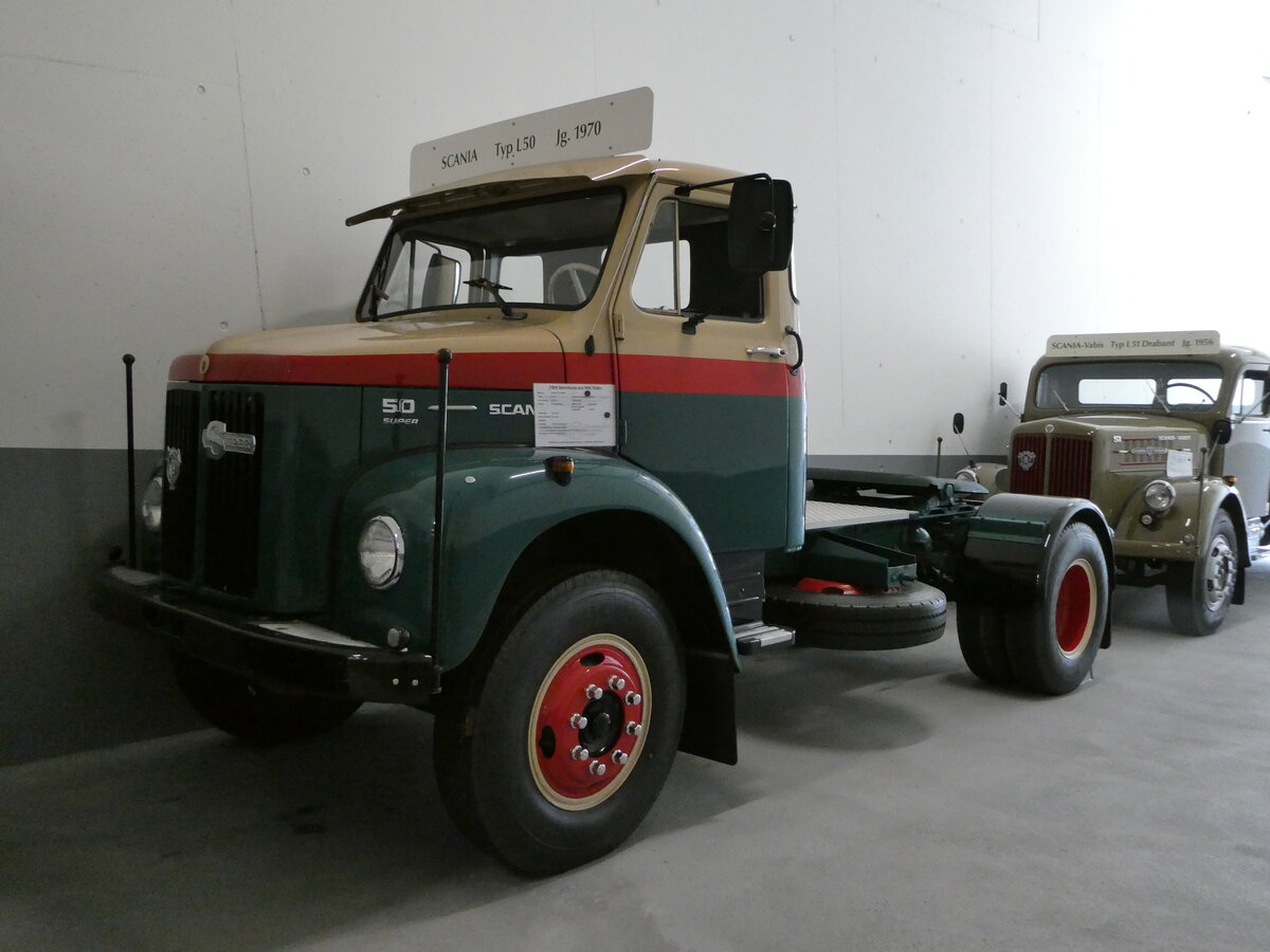 (251'296) - Scania am 10. Juni 2023 in N�fels, FBW-Museum