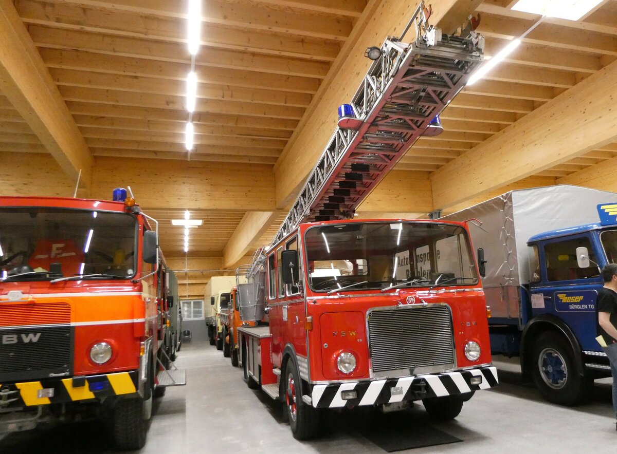 (251'301) - Feuerwehr, Z�rich - FBW am 10. Juni 2023 in N�fels, FBW-Museum