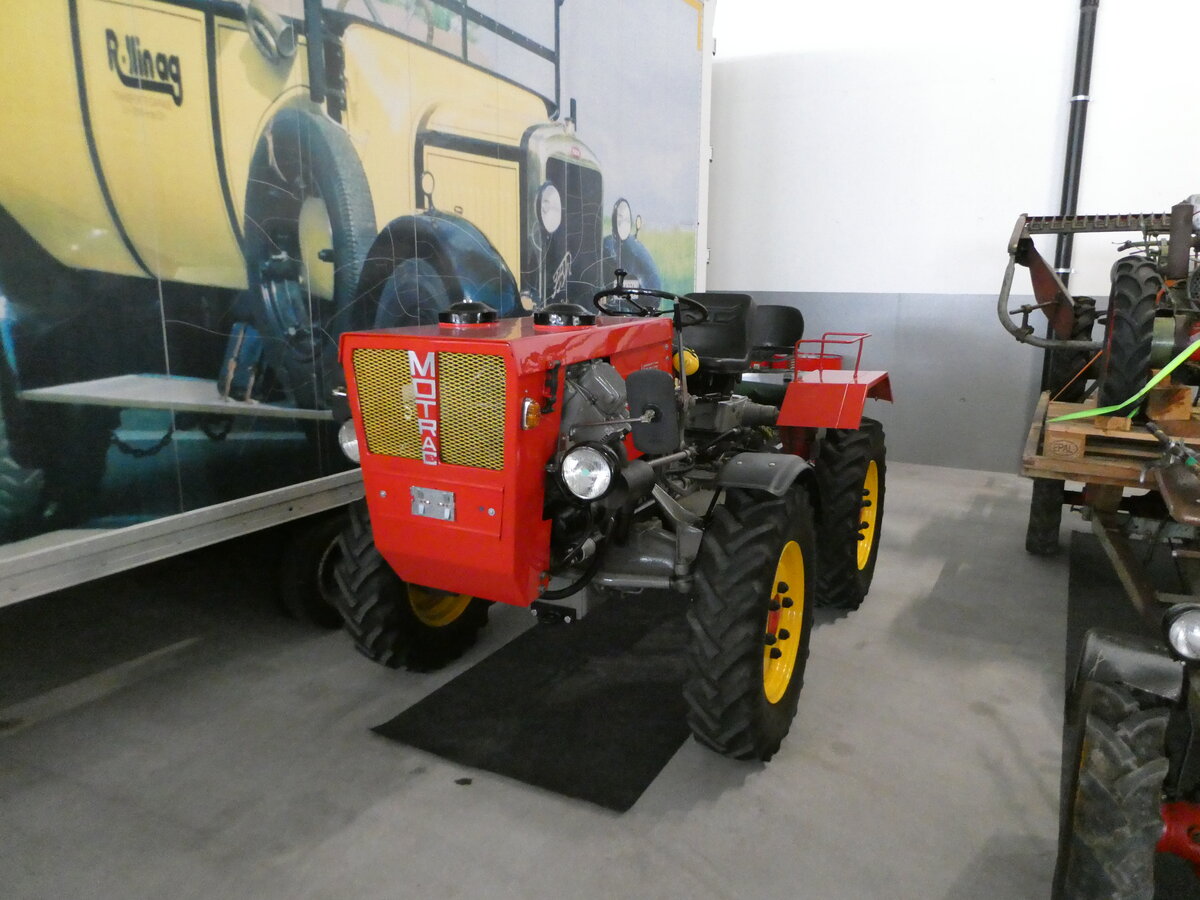 (251'314) - Motrac am 10. Juni 2023 in N�fels, FBW-Museum