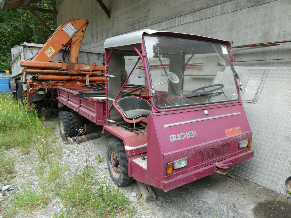 (252'159) - Bucher am 28. Juni 2023 in Frutigen, Gantengraben