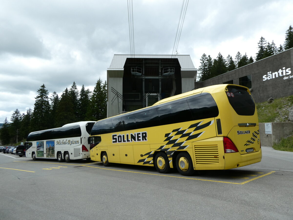 (252'345) - Aus Deutschland: Sllner, Regensburg - R-ES 972 - Neoplan am 4. Juli 2023 in Schwgalp, Sntis-Schwebebahn