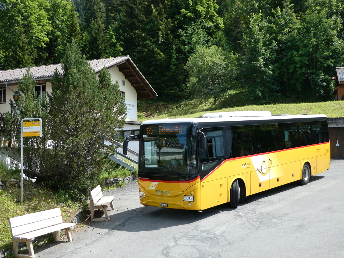 (252'654) - Flck, Brienz - Nr. 9/BE 156'358/PID 10'644 - Iveco am 14. Juli 2023 in Axalp, Sportbahnen