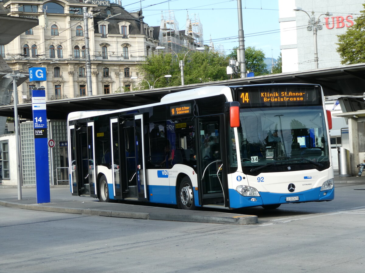 (252'860) - VBL Luzern - Nr. 192/LU 202'670 - Mercedes am 23. Juli 2023 beim Bahnhof Luzern