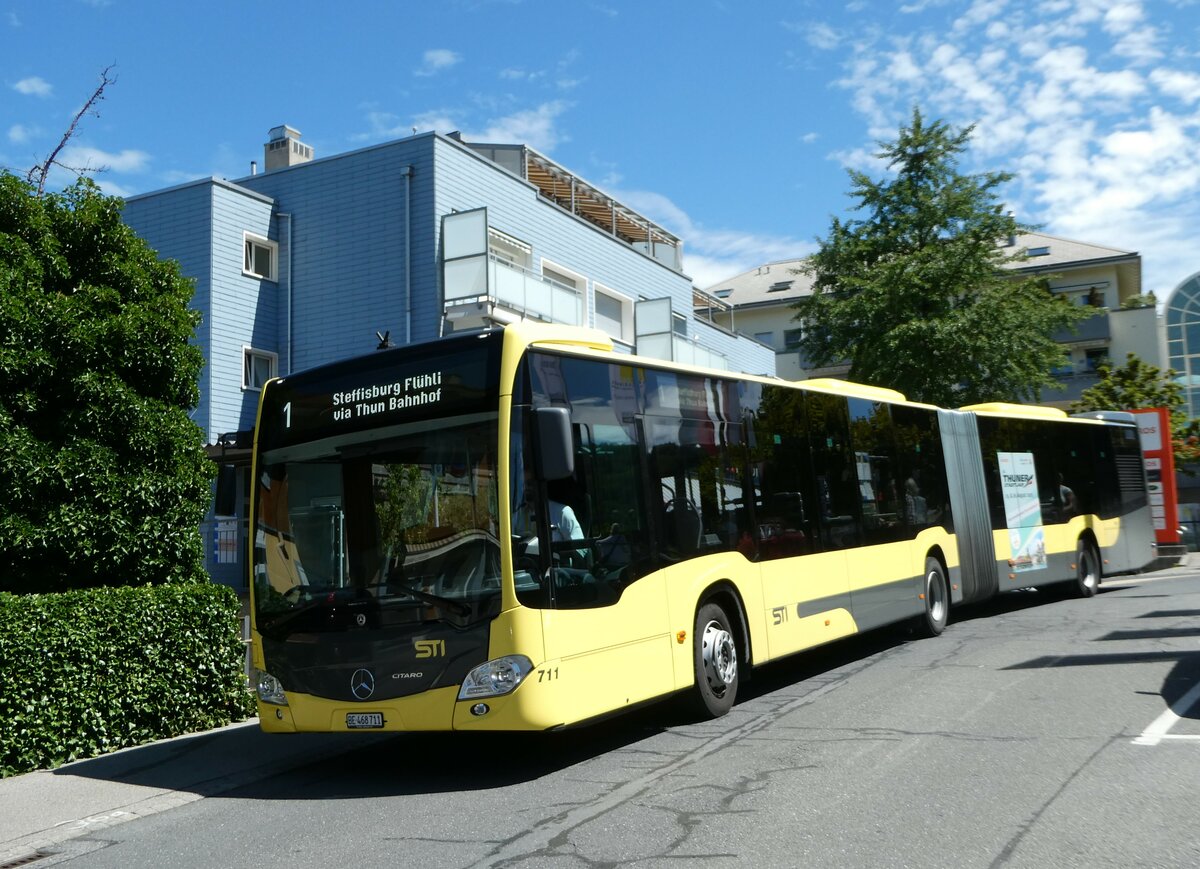 (253'077) - STI Thun - Nr. 711/BE 468'711 - Mercedes am 27. Juli 2023 in Spiez, Seestrasse