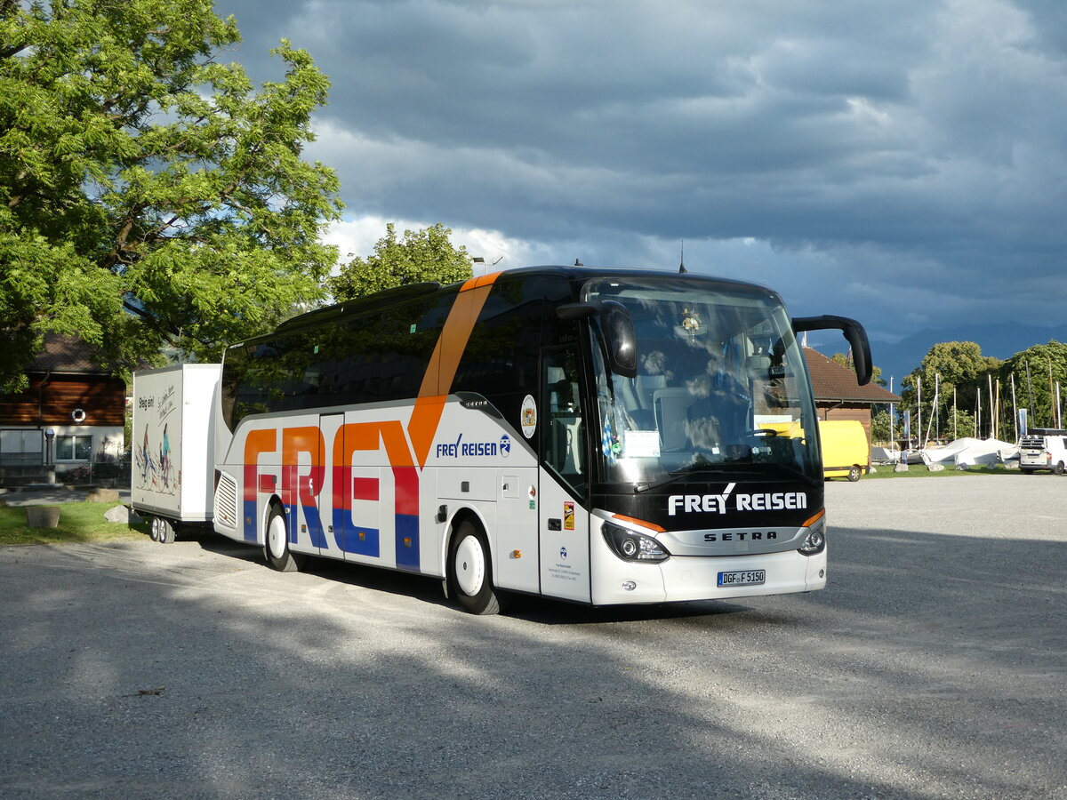 (253'374) - Aus Deutschland: Frey, Grosskllnbach - DGF-F 5150 - Setra am 3. August 2023 in Thun, Lachenwiese