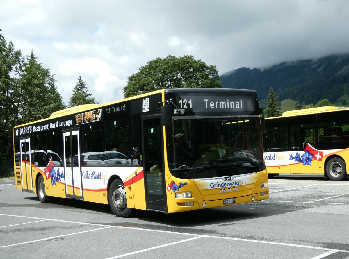 (253'407) - Grindelwaldbus, Grindelwald - Nr. 12/BE 356'085 - MAN am 5. August 2023 in Grindelwald, Oberer Gletscher