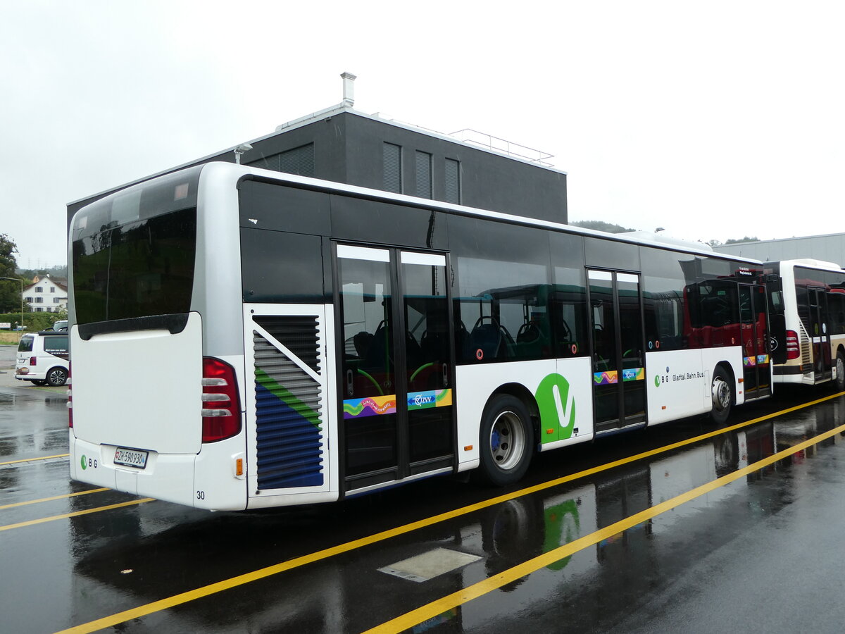 (253'473) - Maag, Kloten - Nr. 30/ZH 590'930 - Mercedes (ex TPL Lugano Nr. 301) am 6. August 2023 in Winterthur, EvoBus