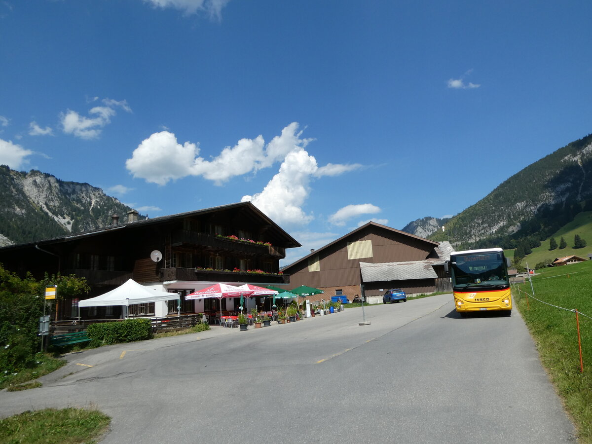 (254'150) - Spring, Schwenden - BE 26'672/PID 11'592 - Iveco am 22. August 2023 in Grimmialp, Hotel Spillgerten