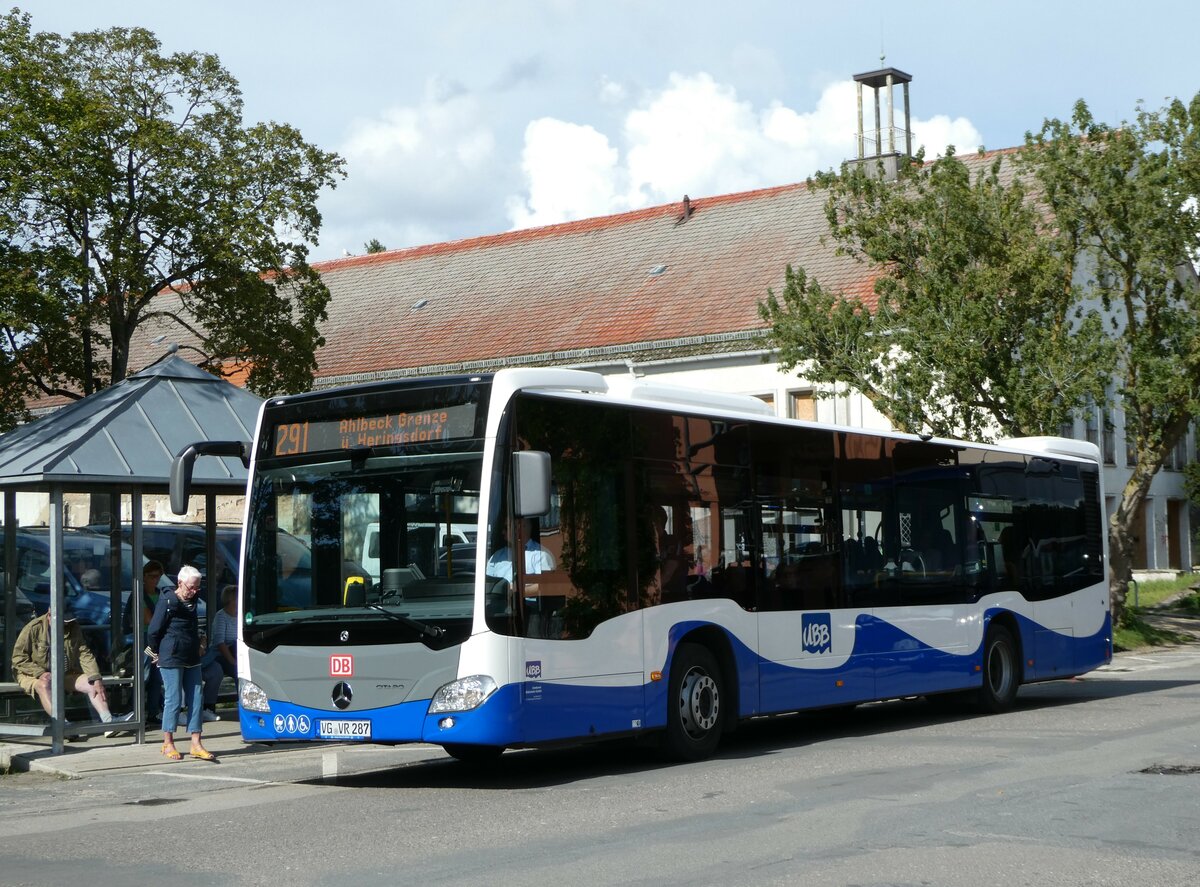 (254'475) - UBB Heringsdorf - VG-VR 287 - Mercedes am 31. August 2023 in Ahlbeck, Rathaus