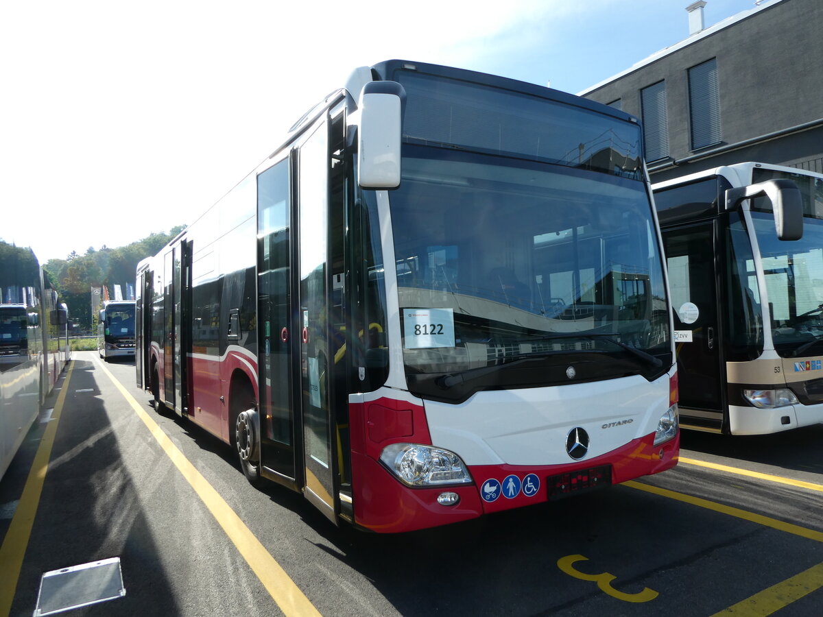 (255'248) - Aus Oesterreich: Wiener Linien - Nr. 8122 - Mercedes am 17. September 2023 in Winterthur, Daimler Buses