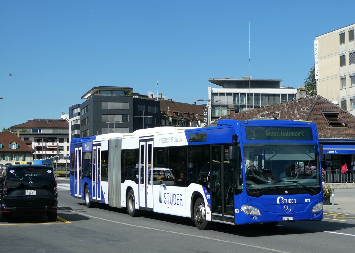 (255'454) - STI Thun - Nr. 173/BE 752'173 - Mercedes am 20. September 2023 beim Bahnhof Thun